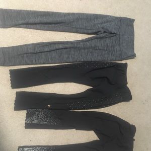 3 pairs of lululemon leggings